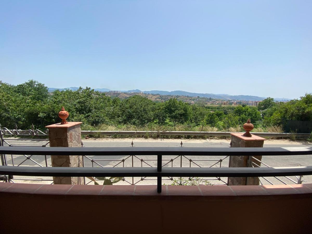 All'Anoneto B&B Catona Di Reggio Calabria Buitenkant foto