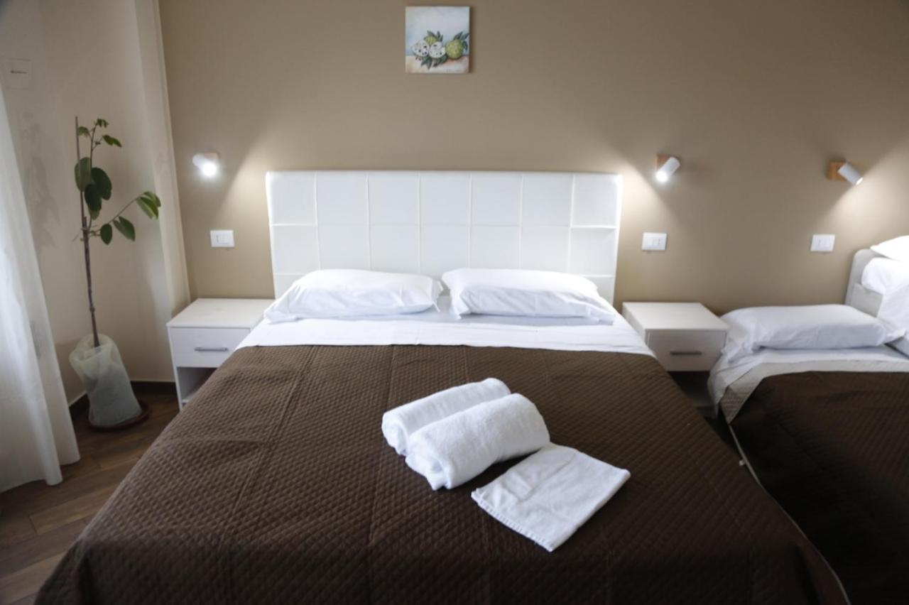 All'Anoneto B&B Catona Di Reggio Calabria Buitenkant foto