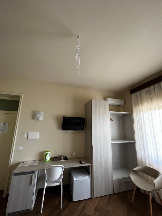 All'Anoneto B&B Catona Di Reggio Calabria Buitenkant foto