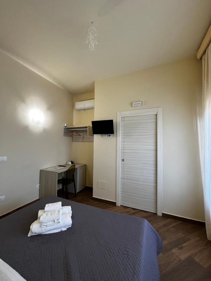 All'Anoneto B&B Catona Di Reggio Calabria Buitenkant foto